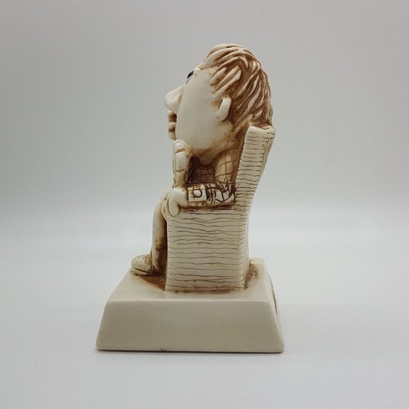 Vintage Fun 1976 Russ Berries Statue - Picture 4 of 4